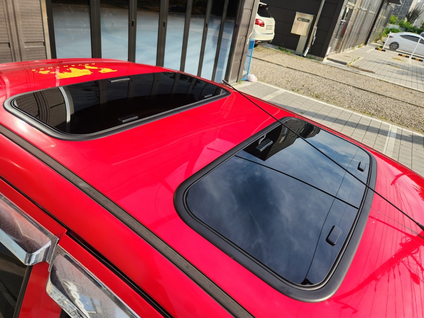 3555380776_UFytXJwI_759ef3908944823af923534ae3c2543e240513cc.jpg 이미지크게보기