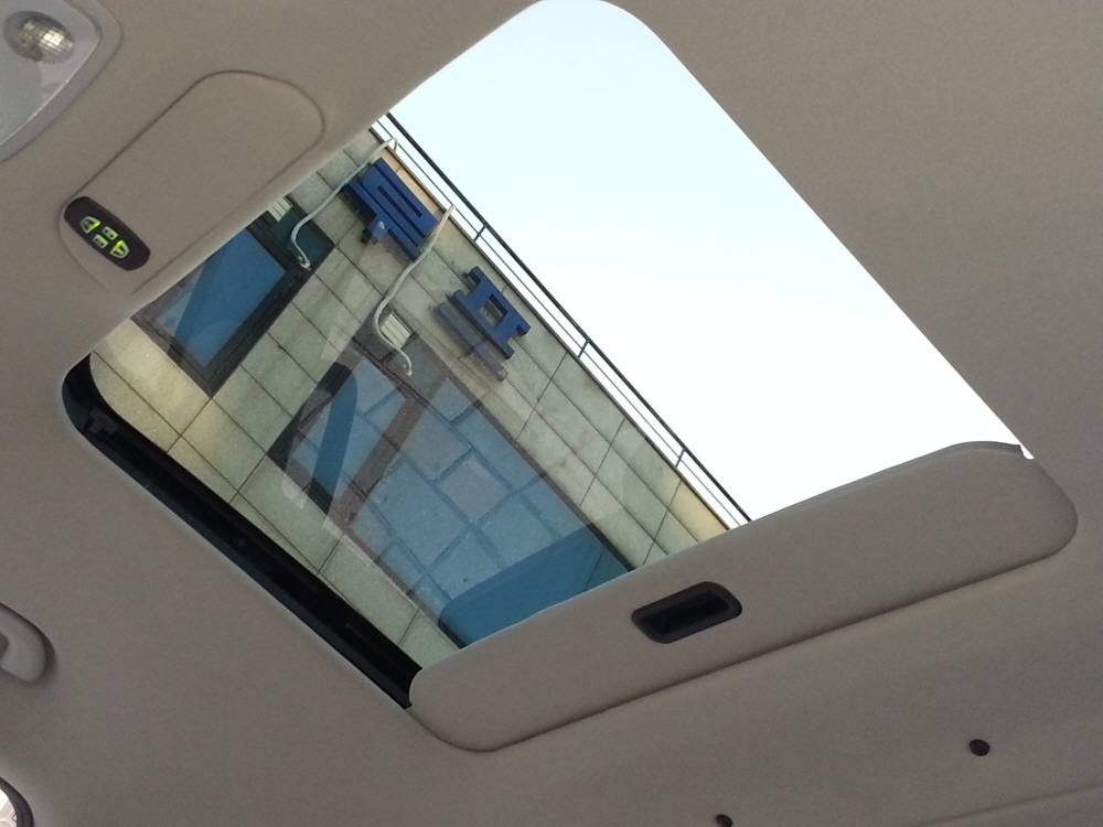 /user/c/cocosunroofs/editor/2406/a8c2a78bf8426c95e5aba6f4bbf00c2c_1718012257_3503.jpg 이미지크게보기