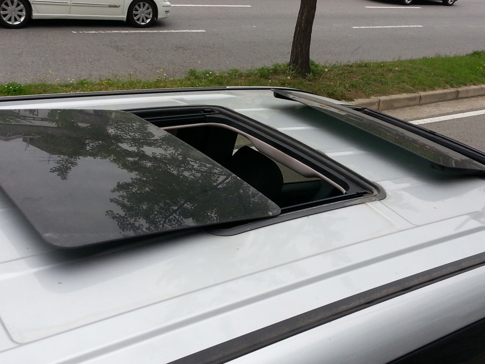 /user/c/cocosunroofs/editor/2406/a8c2a78bf8426c95e5aba6f4bbf00c2c_1718012830_7266.jpg 이미지크게보기